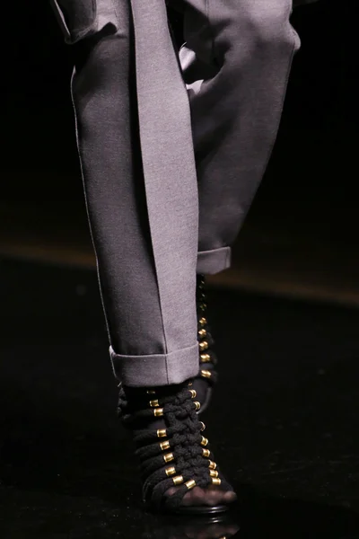 Look 38